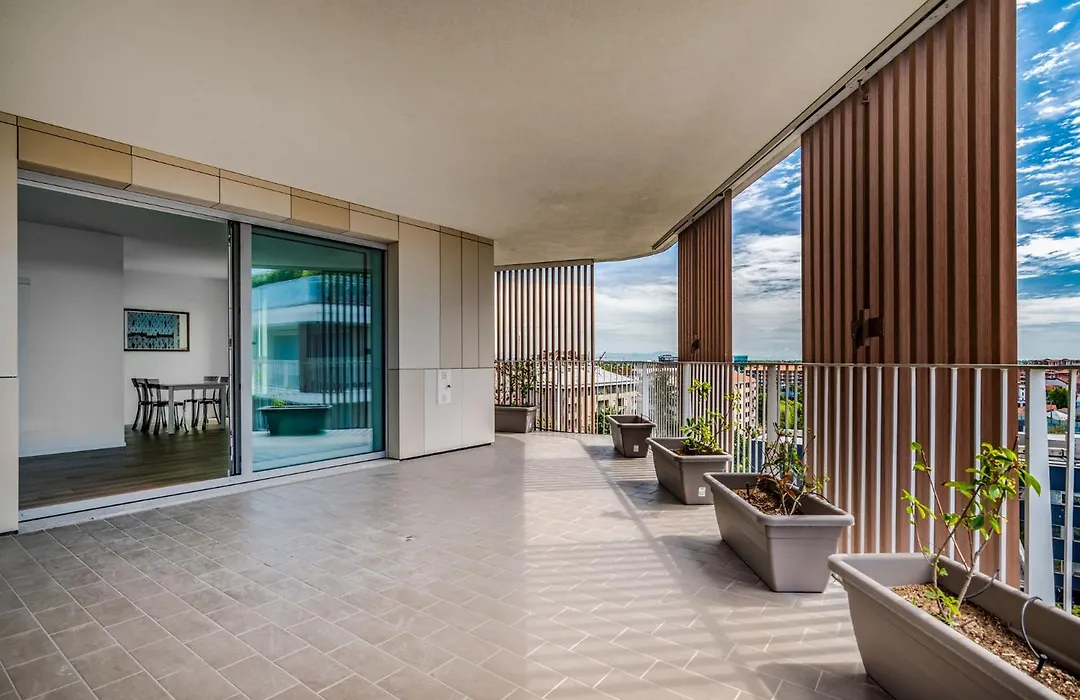 Penthouse Terrace Piranesi 4Pax Wifi-1